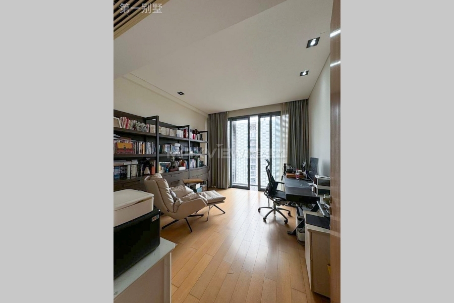 Lakeside Ville Apartment&nbsp;4bedroom&nbsp;340sqm&nbsp;&yen;35,000&nbsp;PRM20873
