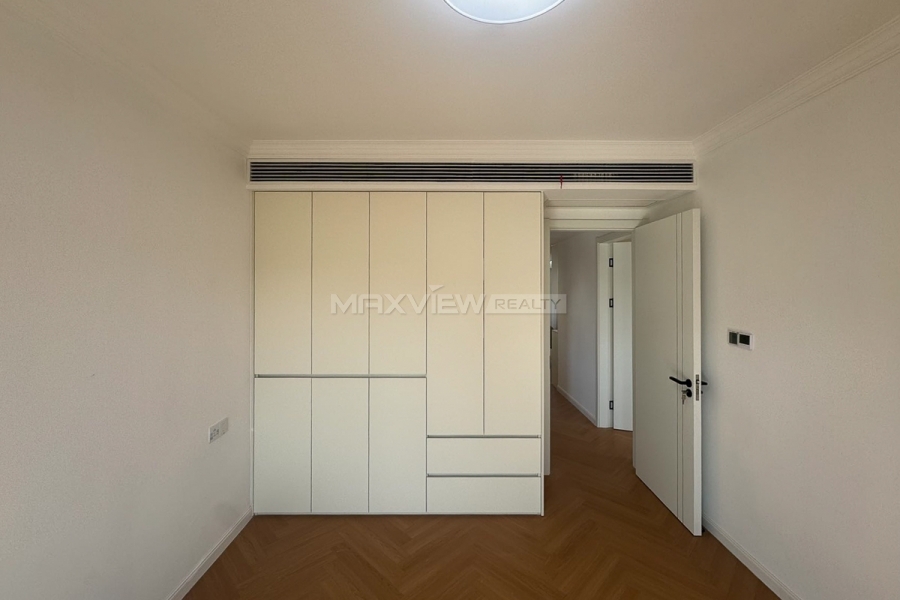 Fairlake Community&nbsp;5bedroom&nbsp;350sqm&nbsp;&yen;66,000&nbsp;PRM20925