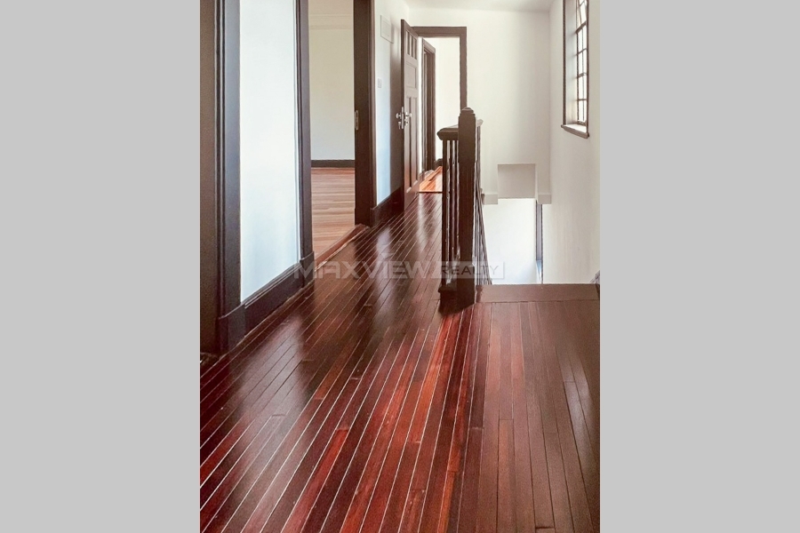 Old Lane House on Changle Road&nbsp;6bedroom&nbsp;450sqm&nbsp;&yen;78,000&nbsp;PRM21020