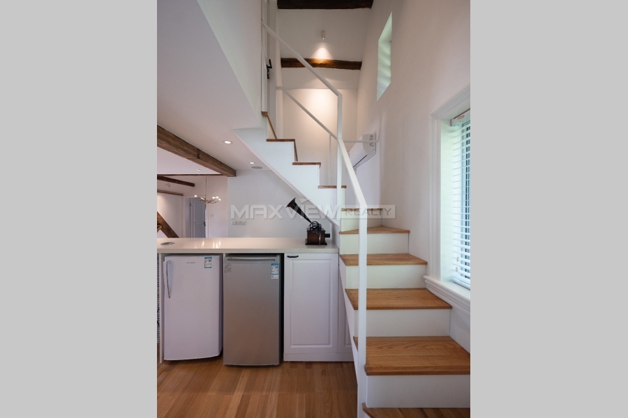 Old Lane House on Nanchang Rd&nbsp;2bedroom&nbsp;150sqm&nbsp;&yen;30,000&nbsp;PRM21026