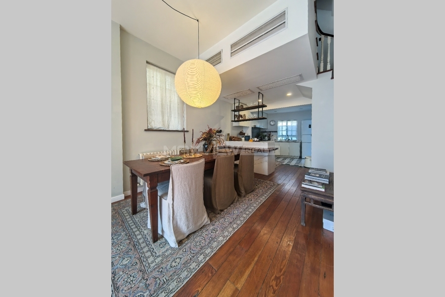 Old Lane House on Ruijin No.2 Rd&nbsp;4bedroom&nbsp;200sqm&nbsp;&yen;48,000&nbsp;PRM21031