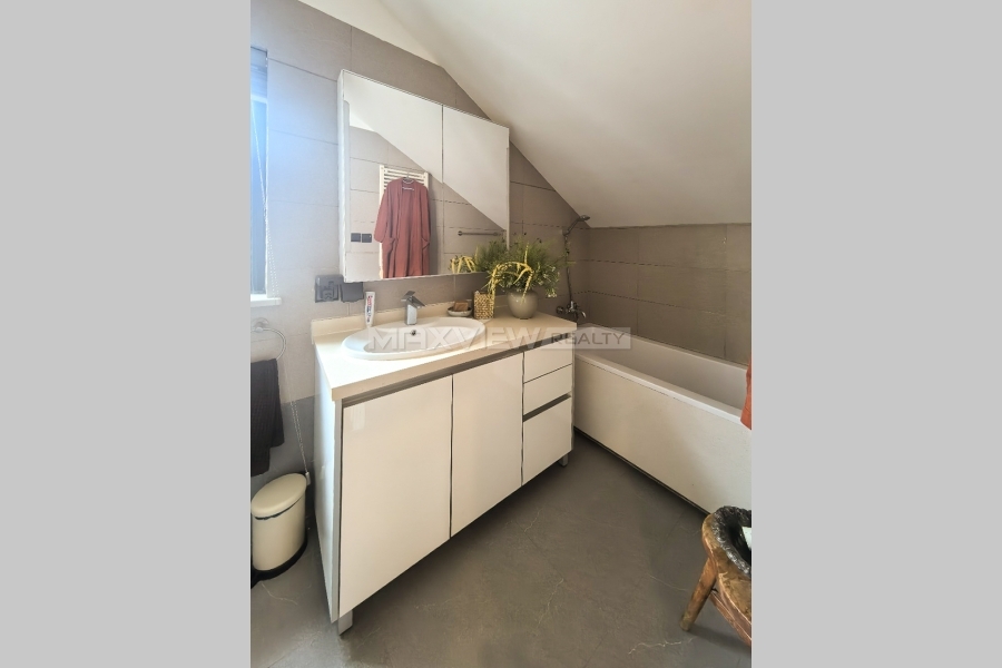 Old Lane House on Ruijin No.2 Rd&nbsp;4bedroom&nbsp;200sqm&nbsp;&yen;48,000&nbsp;PRM21031