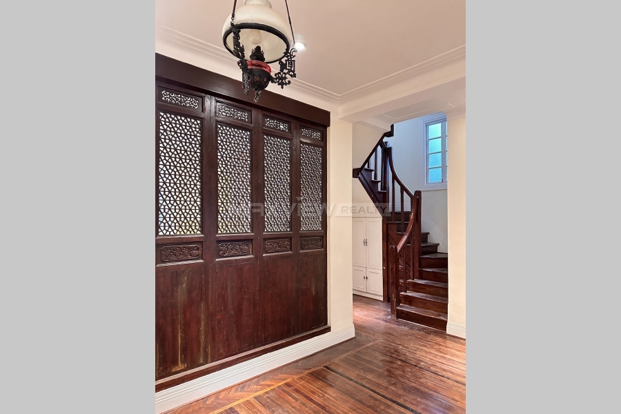 Old Lane House on Fumin Road&nbsp;5bedroom&nbsp;300sqm&nbsp;&yen;65,000&nbsp;PRM21042