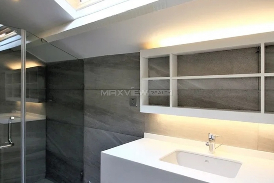 Old Lane House on Huaihai Middle Road&nbsp;3bedroom&nbsp;200sqm&nbsp;&yen;40,000&nbsp;PRM21040