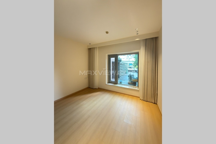 Shimao Riviera Garden 3 Bedroom Apartment with a Private Terrace&nbsp;4bedroom&nbsp;278sqm&nbsp;&yen;65,000&nbsp;PRM21050