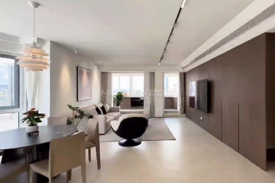 East Huaihai Apartment