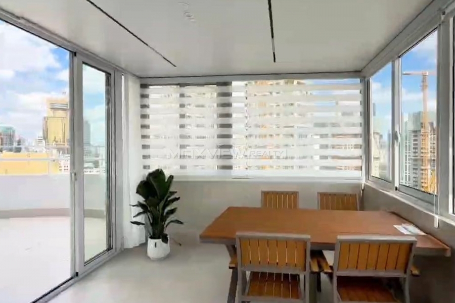 East Huaihai Apartment