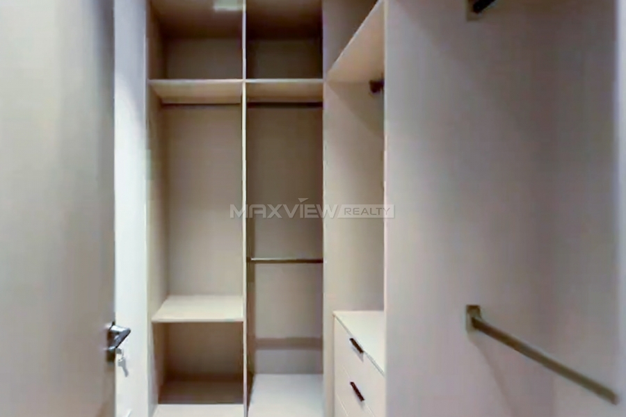 East Huaihai Apartment