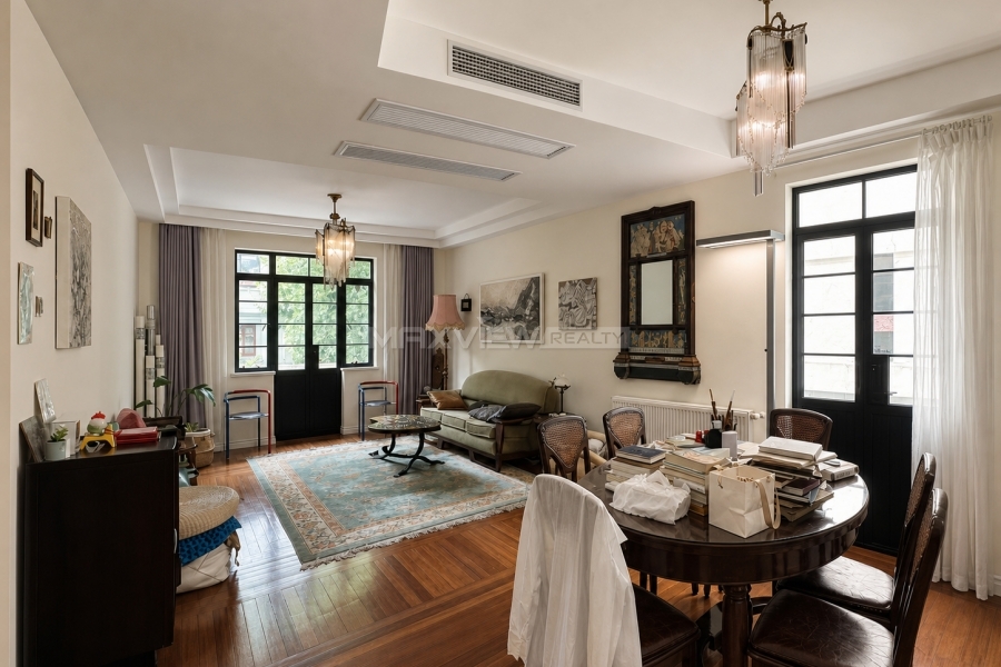 Spacious Old Apartment on Ruijin 1st Road&nbsp;2bedroom&nbsp;120sqm&nbsp;&yen;29,000&nbsp;PRM21094