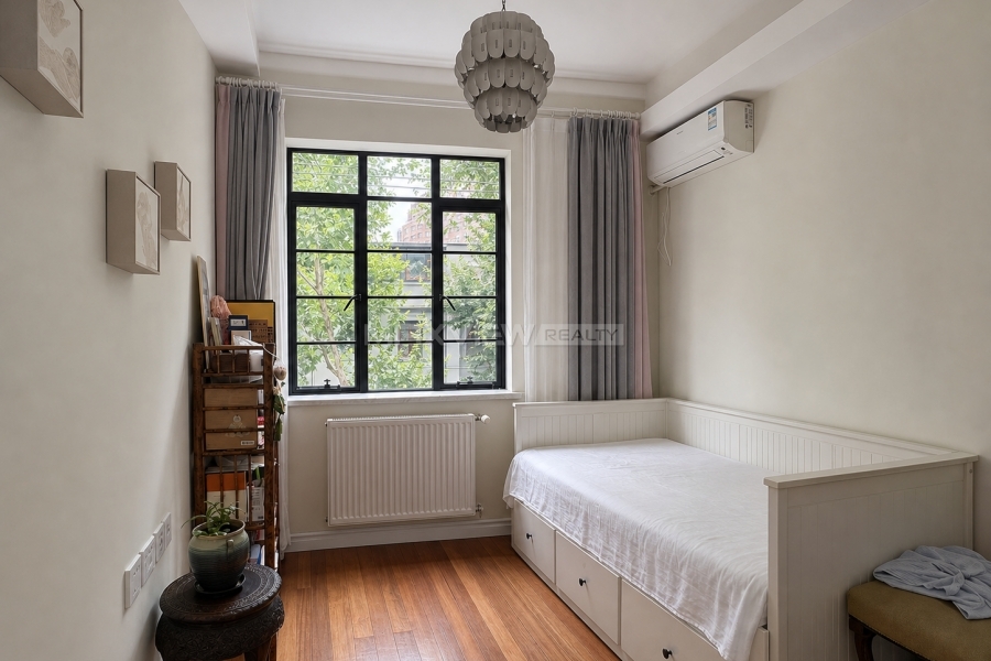 Spacious Old Apartment on Ruijin 1st Road&nbsp;2bedroom&nbsp;120sqm&nbsp;&yen;29,000&nbsp;PRM21094