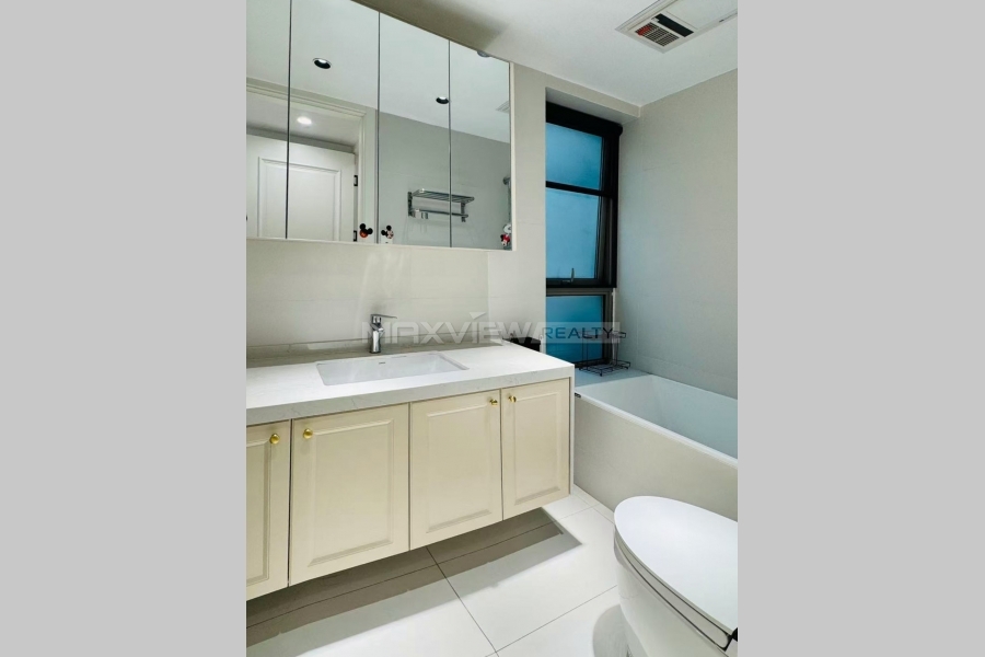 Stylish Two-Bedroom Apartment with Floor Heating at Eight Park Avenue&nbsp;2bedroom&nbsp;100sqm&nbsp;&yen;24,500&nbsp;PRM21092