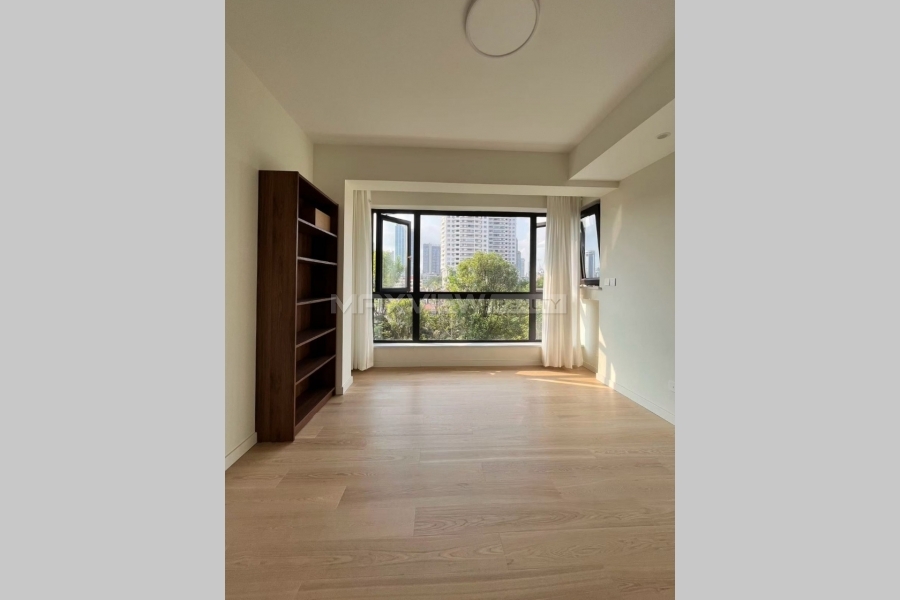 Bright 2-Bedroom Apartment at Jiajia Building&nbsp;2bedroom&nbsp;120sqm&nbsp;&yen;22,000&nbsp;PRM21098