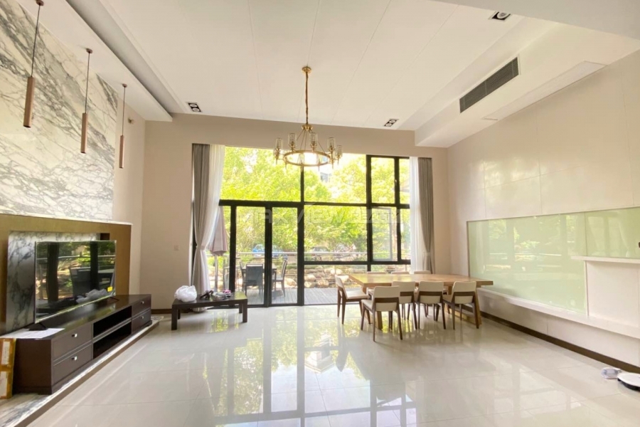 Diamond Villa&nbsp;4bedroom&nbsp;280sqm&nbsp;&yen;32,000&nbsp;PRM21106