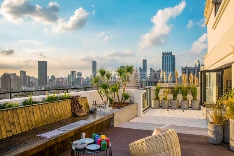Penthouse in 185 Jiashan Road
