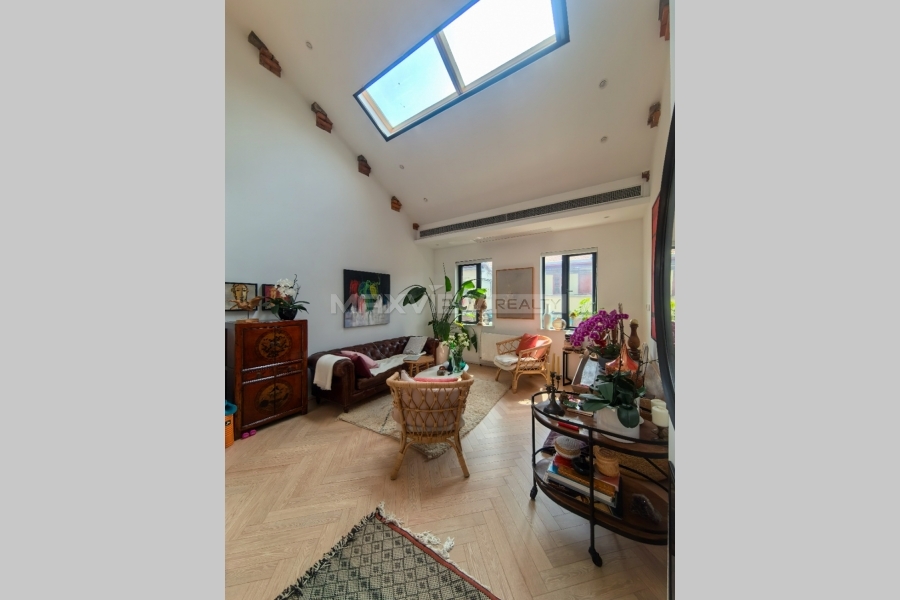 Newly Renovated Old Lane House on Fumin Road&nbsp;4bedroom&nbsp;168sqm&nbsp;&yen;36,000&nbsp;PRM21135